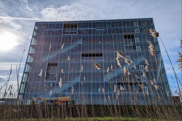 VIB Headquarters front with grass